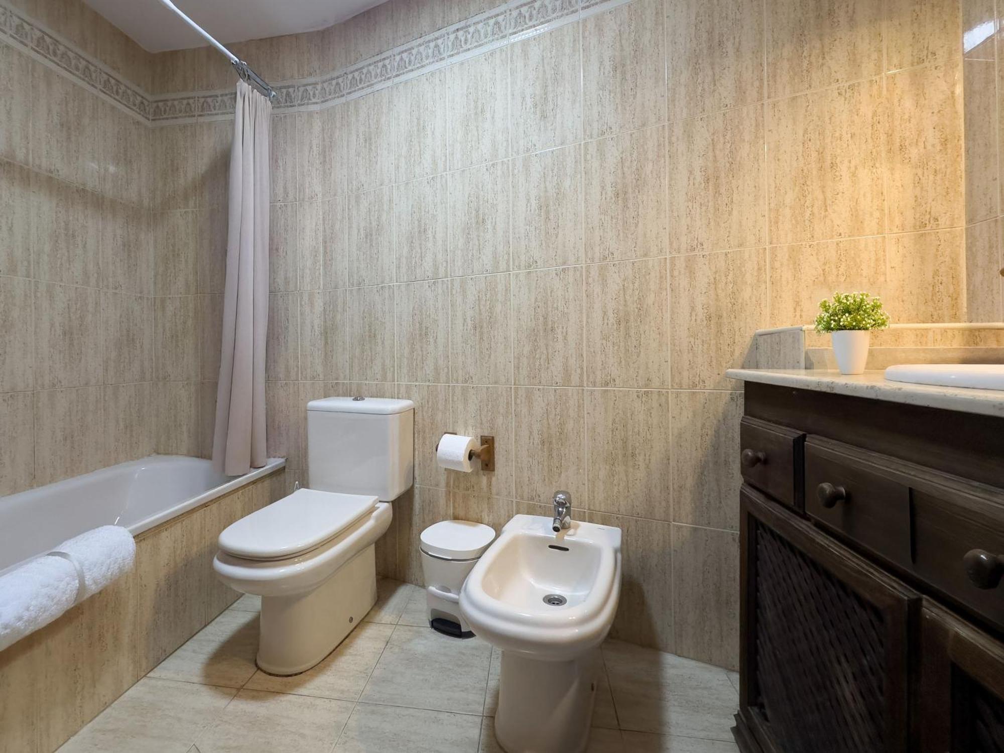 Apartamento Aguamarina 5C Primera Linea De Playa Estepona Zewnętrze zdjęcie